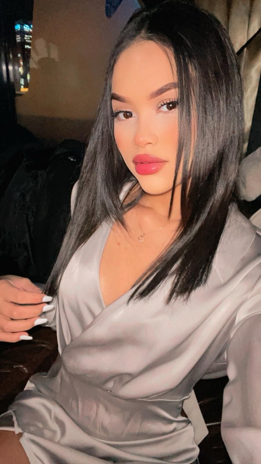Escort - MARIAM - Ibiza Tops